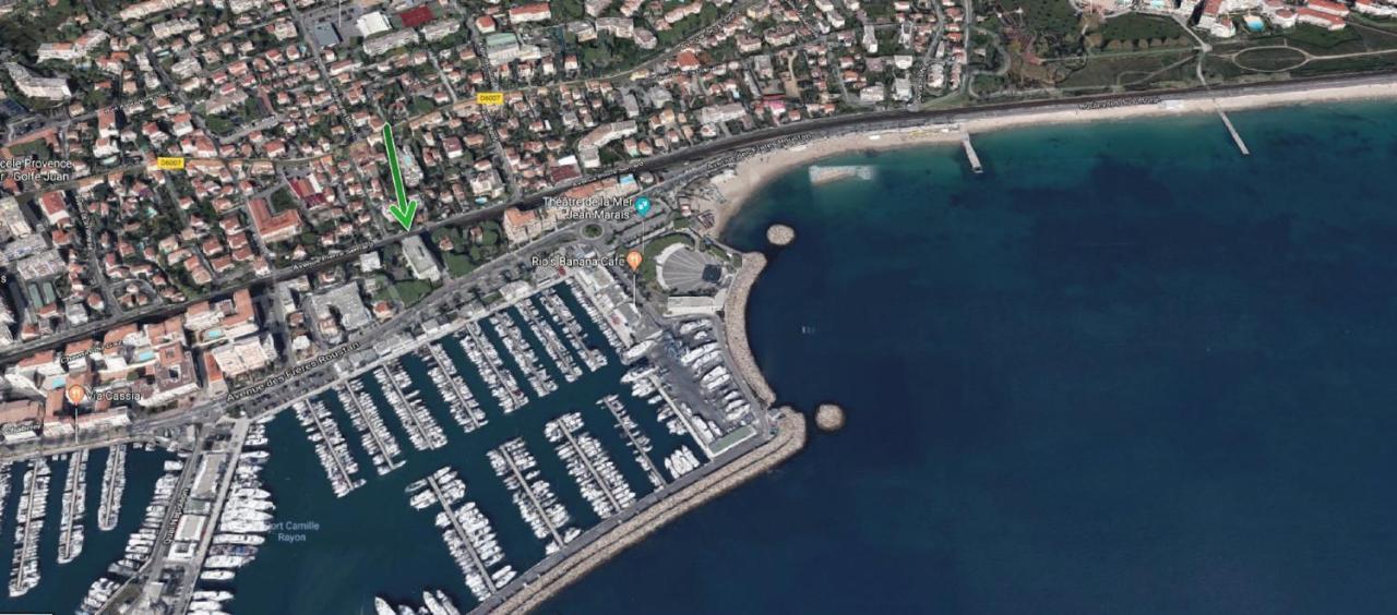 Grand Studio Neuf Face Port Et Plage, Parking Prive Golfe-Juan Bagian luar foto
