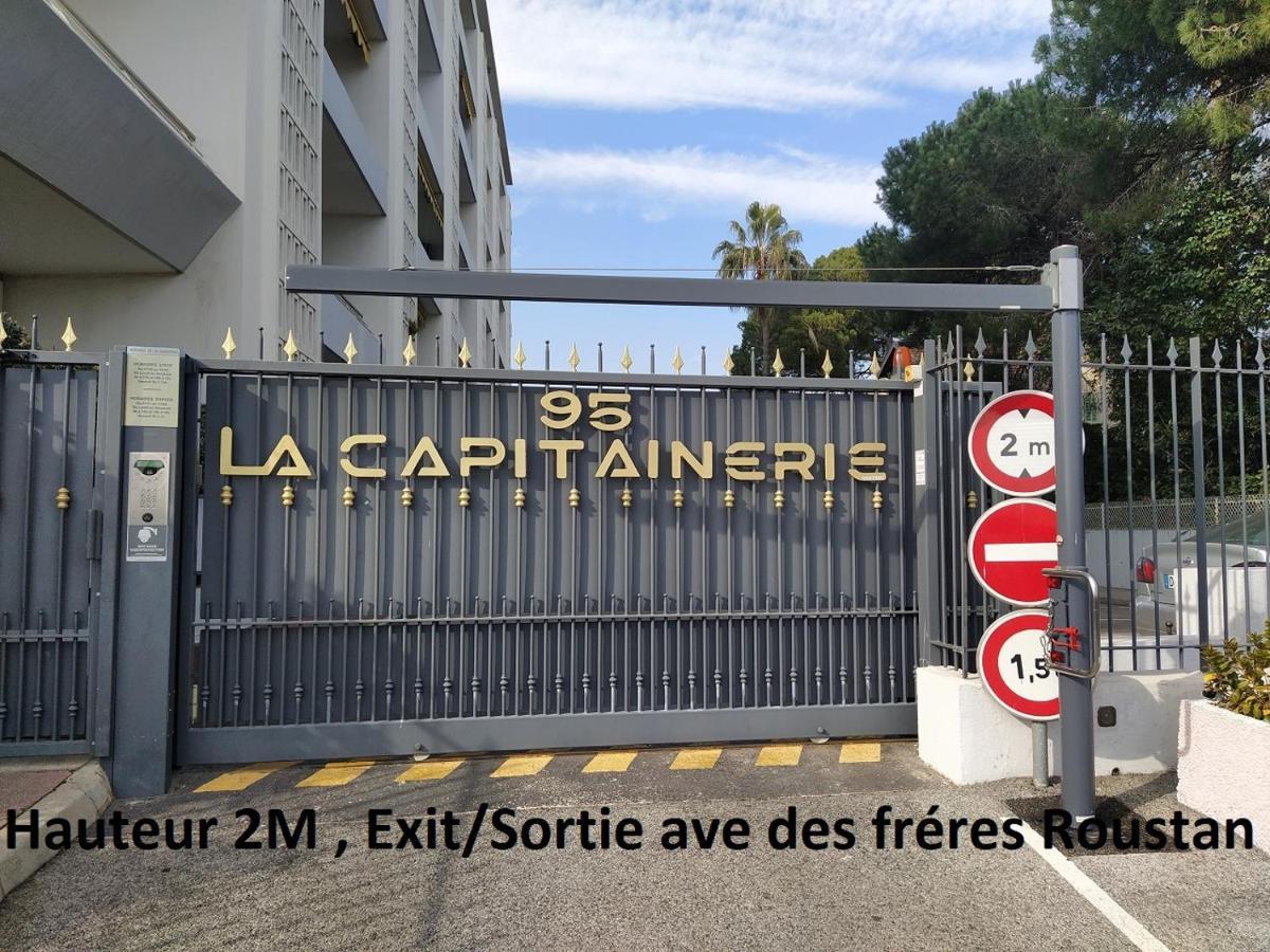 Grand Studio Neuf Face Port Et Plage, Parking Prive Golfe-Juan Bagian luar foto